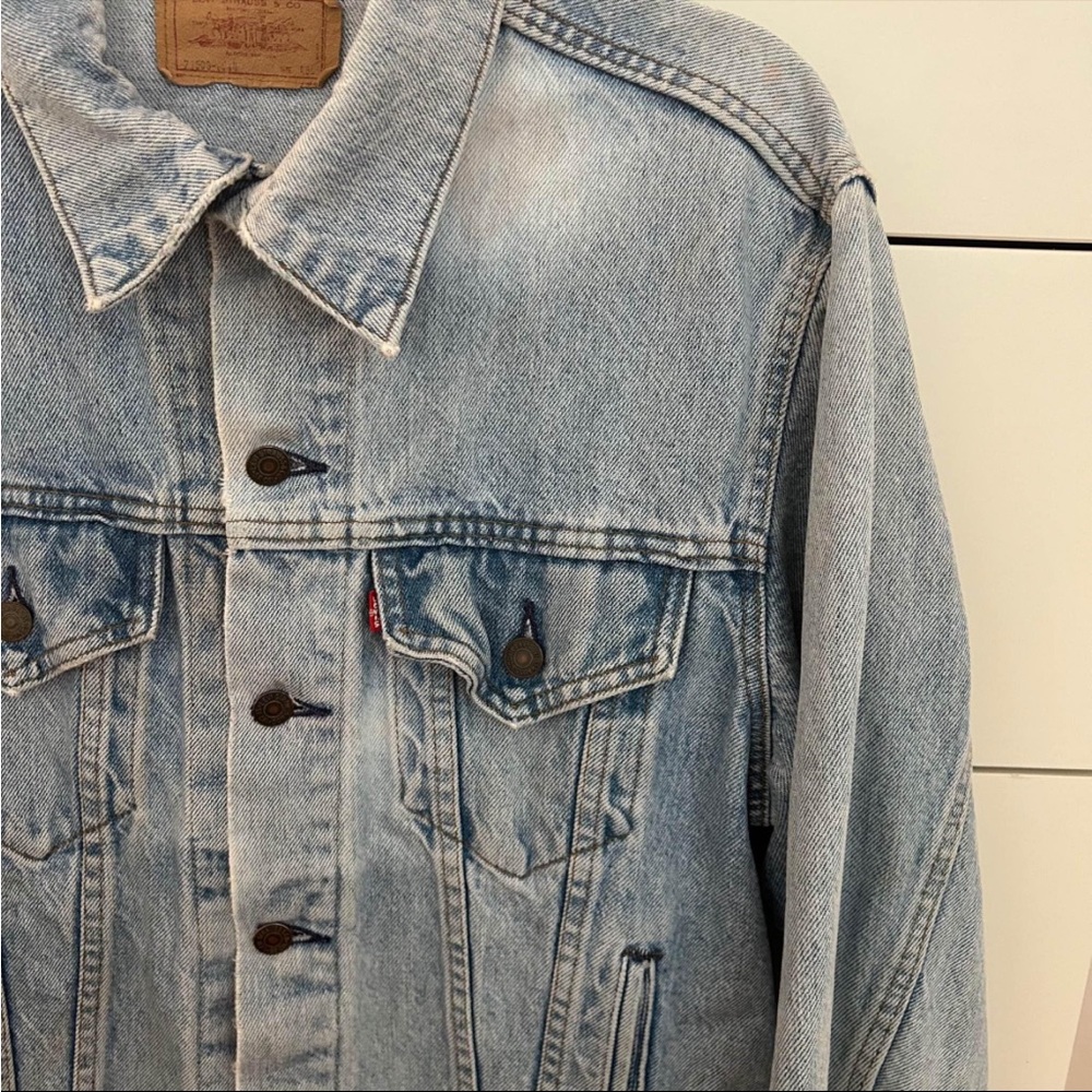 Vintage Levi’s Jean Jacket Sashiko Repaired - Picture 4 of 10